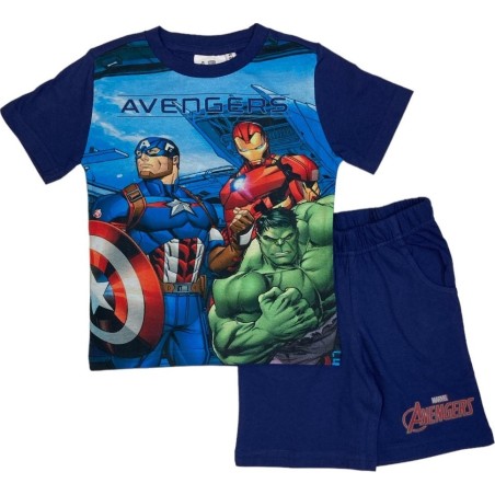 Camiseta + conjunto Avengers